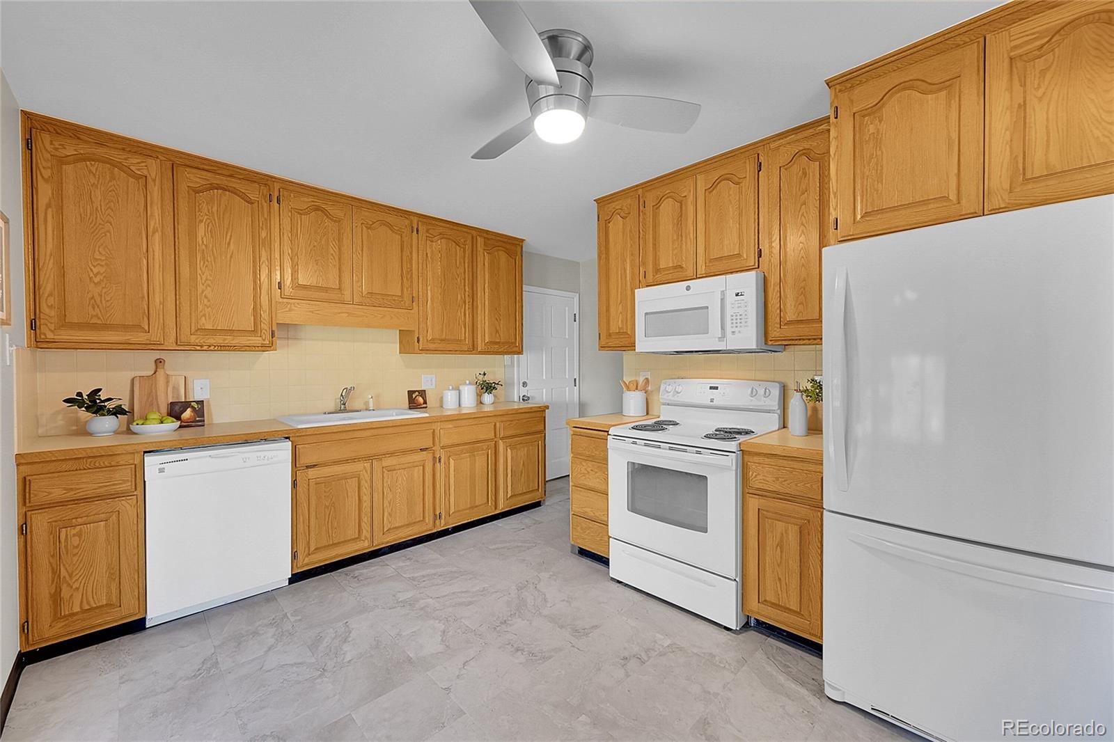 12060 W Dakota Drive