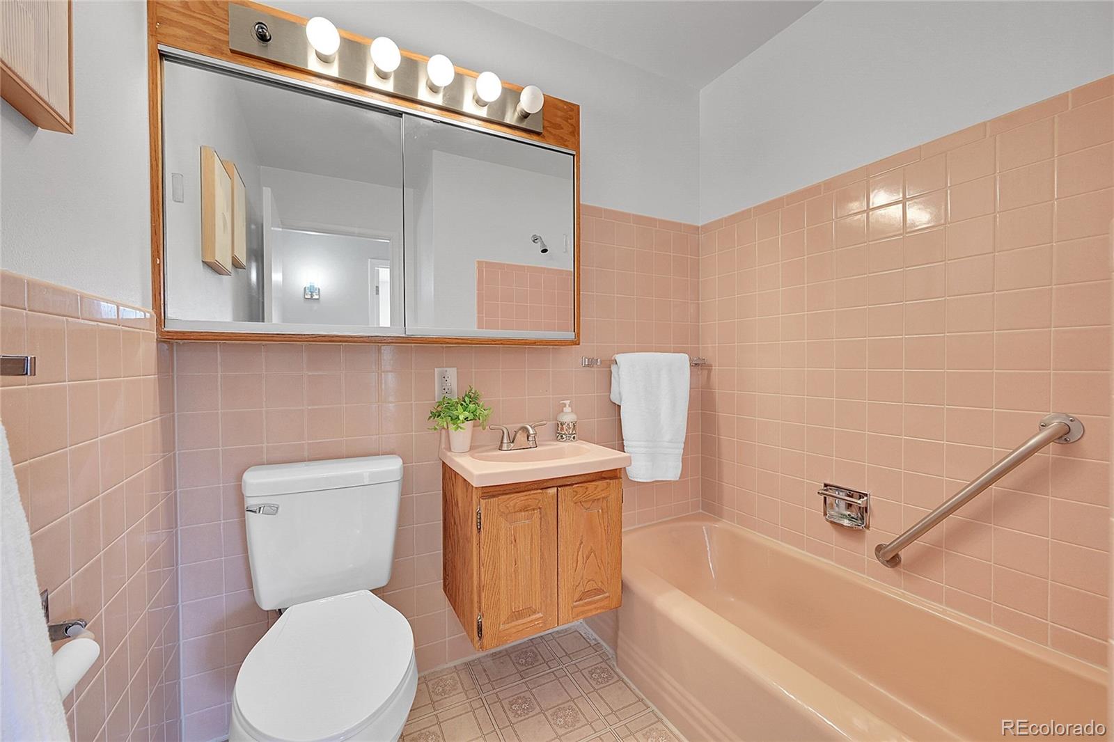 12060 W Dakota Drive