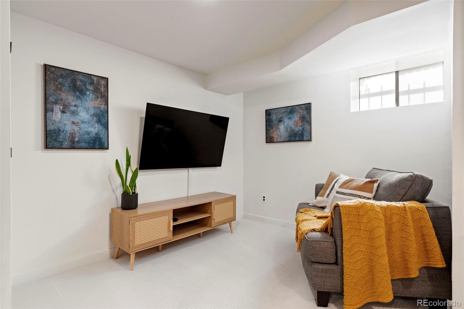 1247 Harrison Street