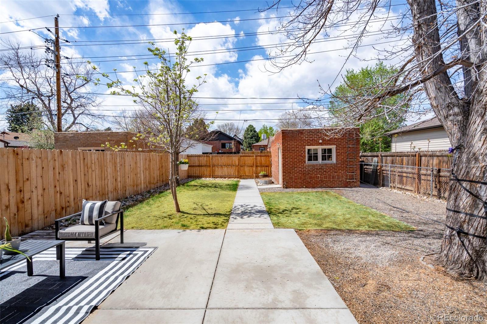 1247 Harrison Street