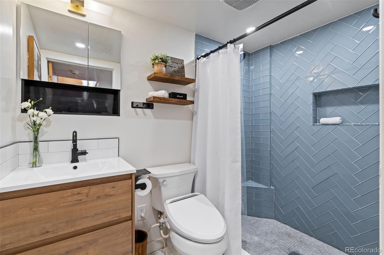 1247 Harrison Street