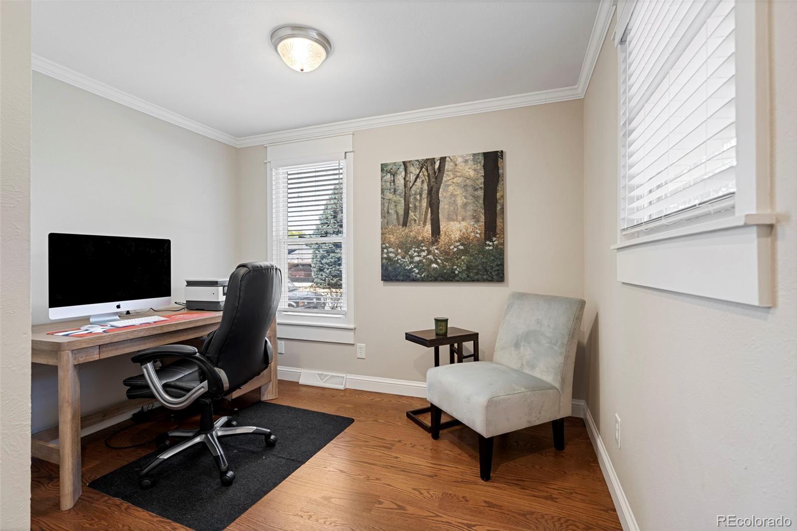 6333 S Dexter Street