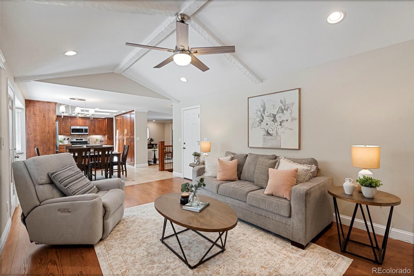 6333 S Dexter Street