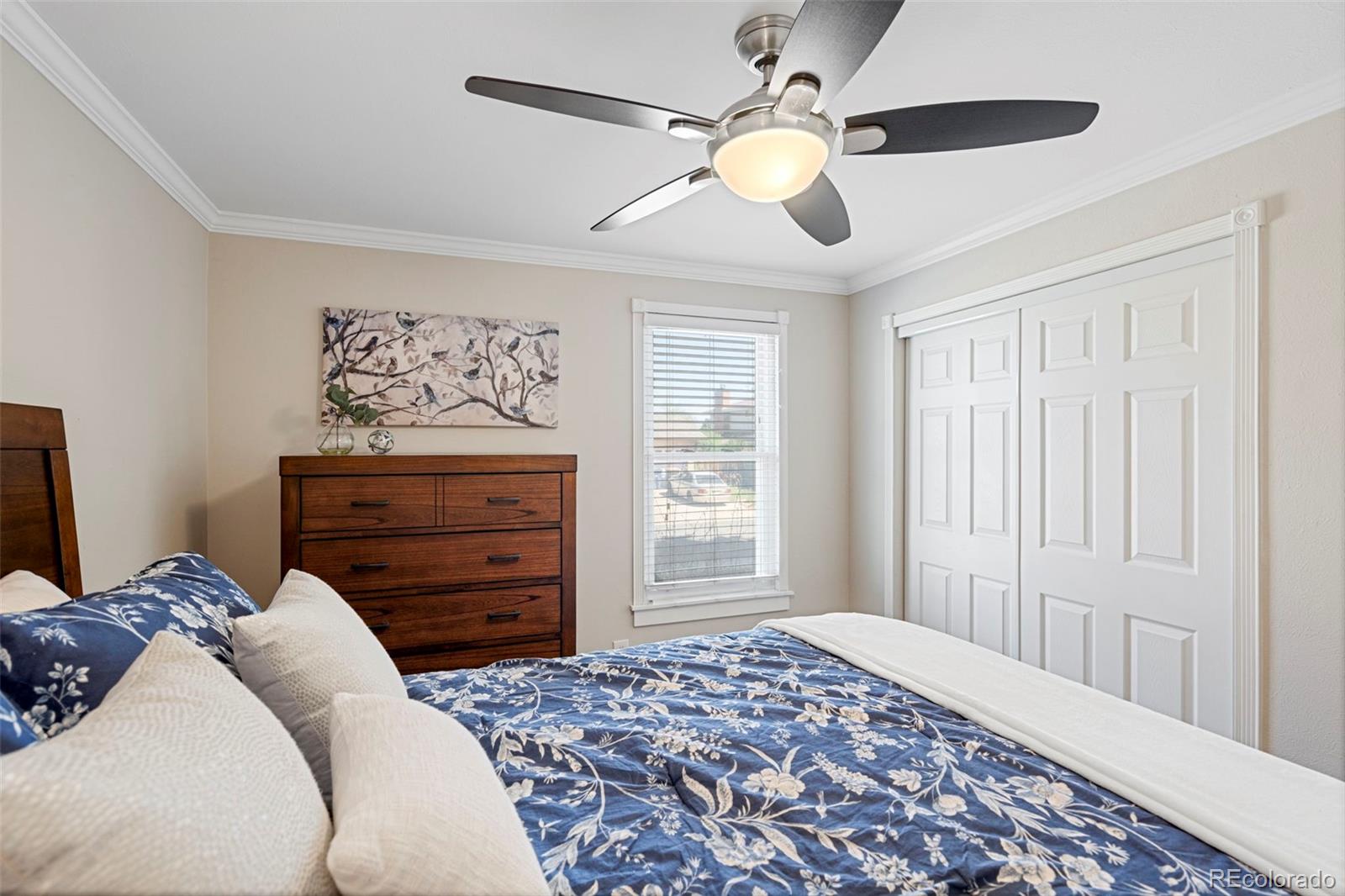 6333 S Dexter Street