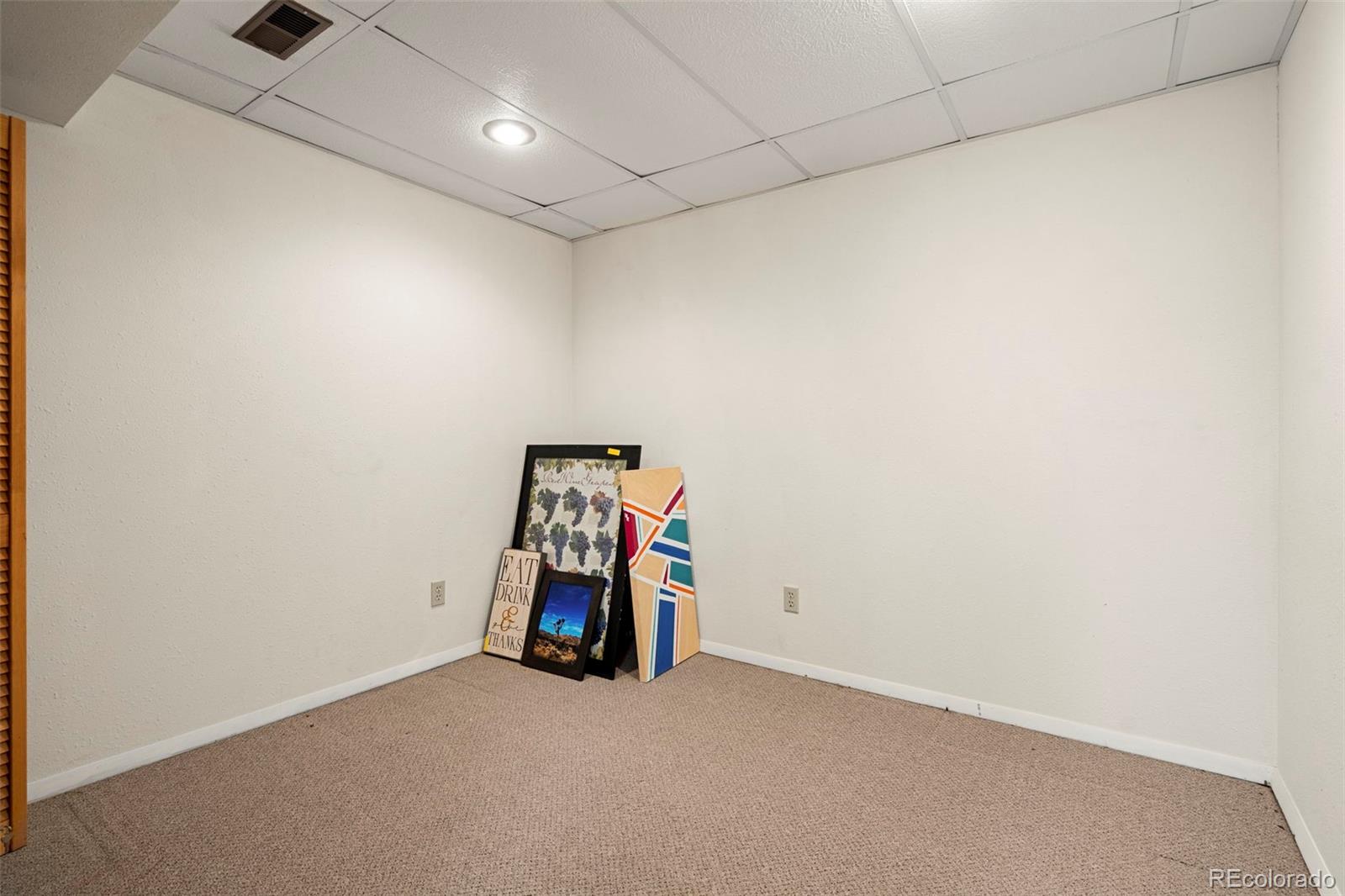 6333 S Dexter Street