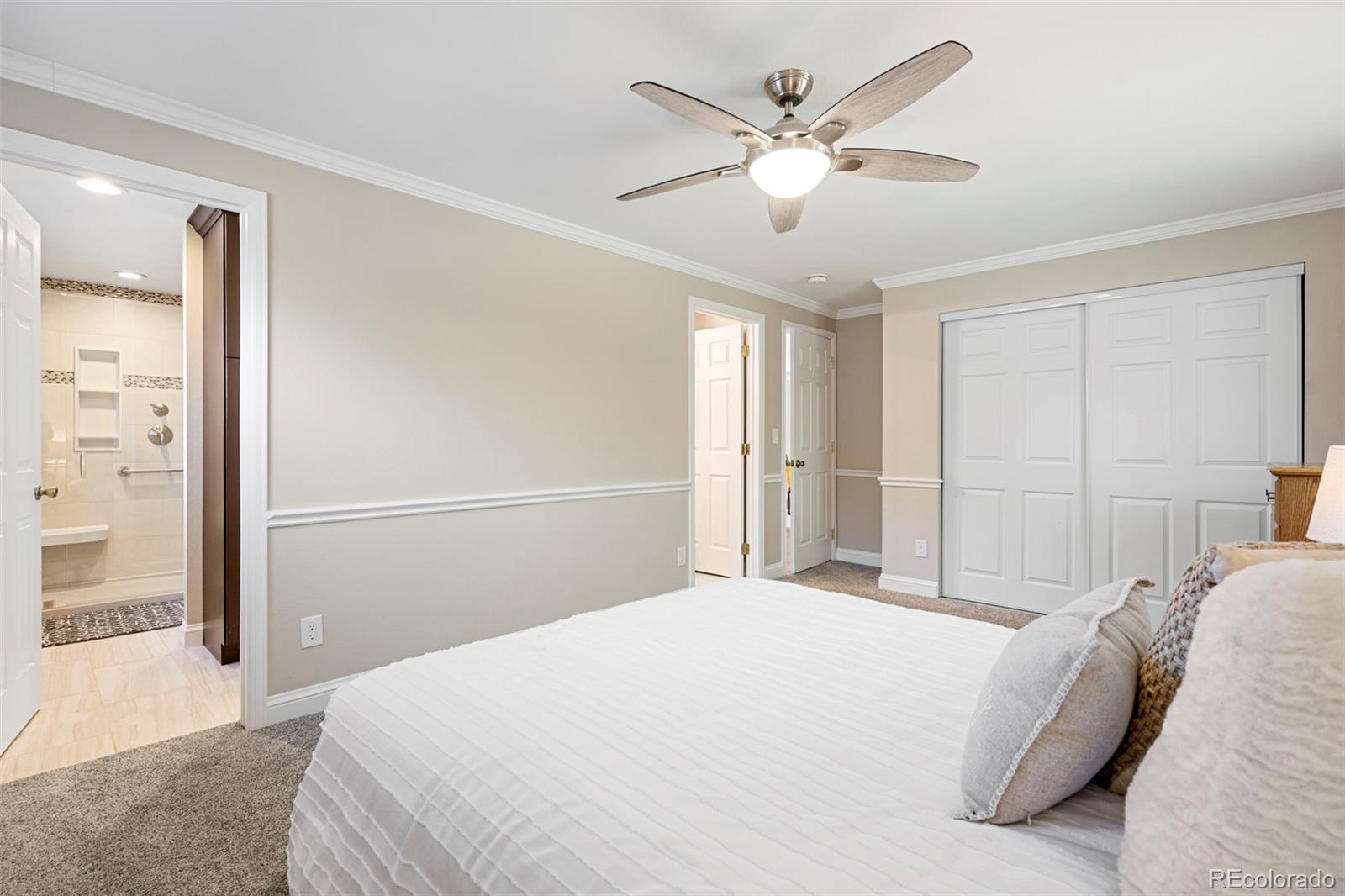 6333 S Dexter Street