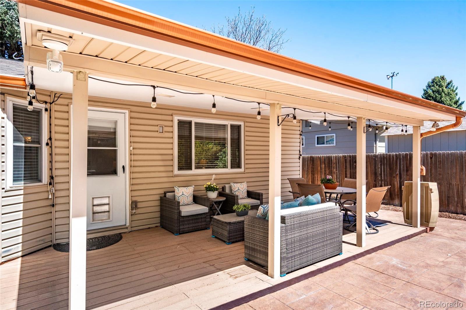 6333 S Dexter Street