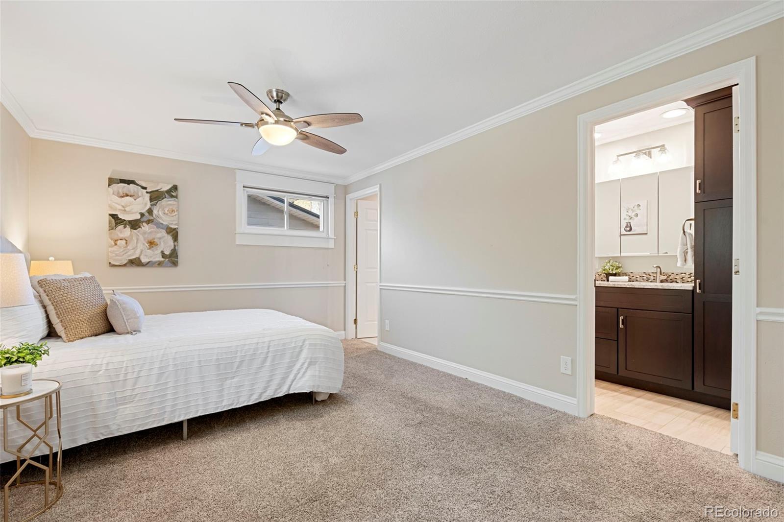 6333 S Dexter Street