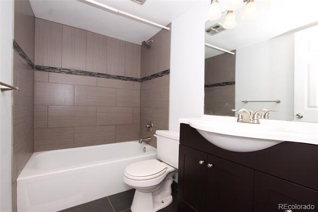 1155 S Oneida Street Unit: C