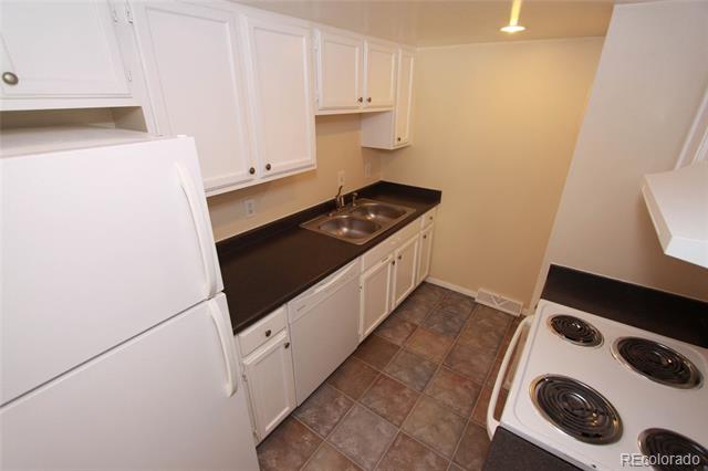 1155 S Oneida Street Unit: C