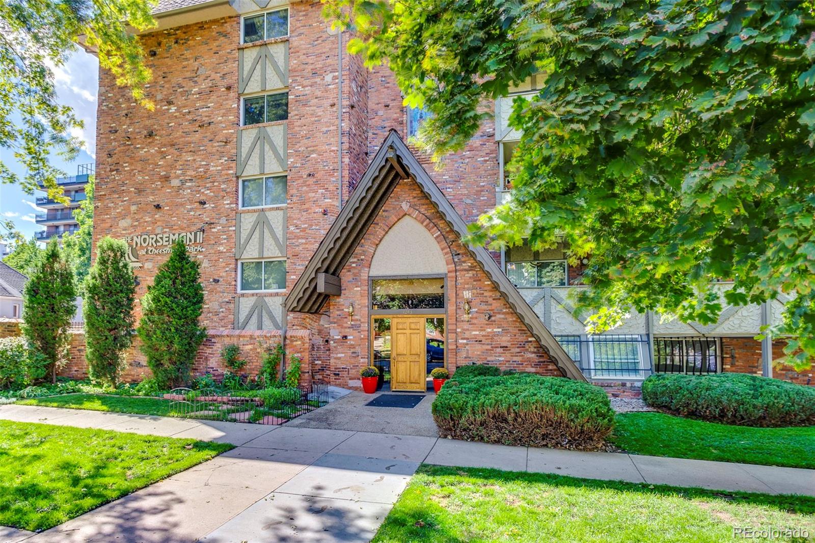 1243 Gaylord Street Unit: 502