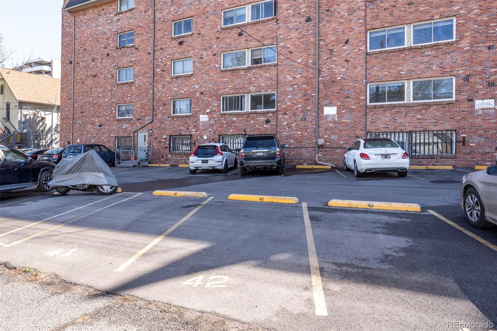 1243 Gaylord Street Unit: 502