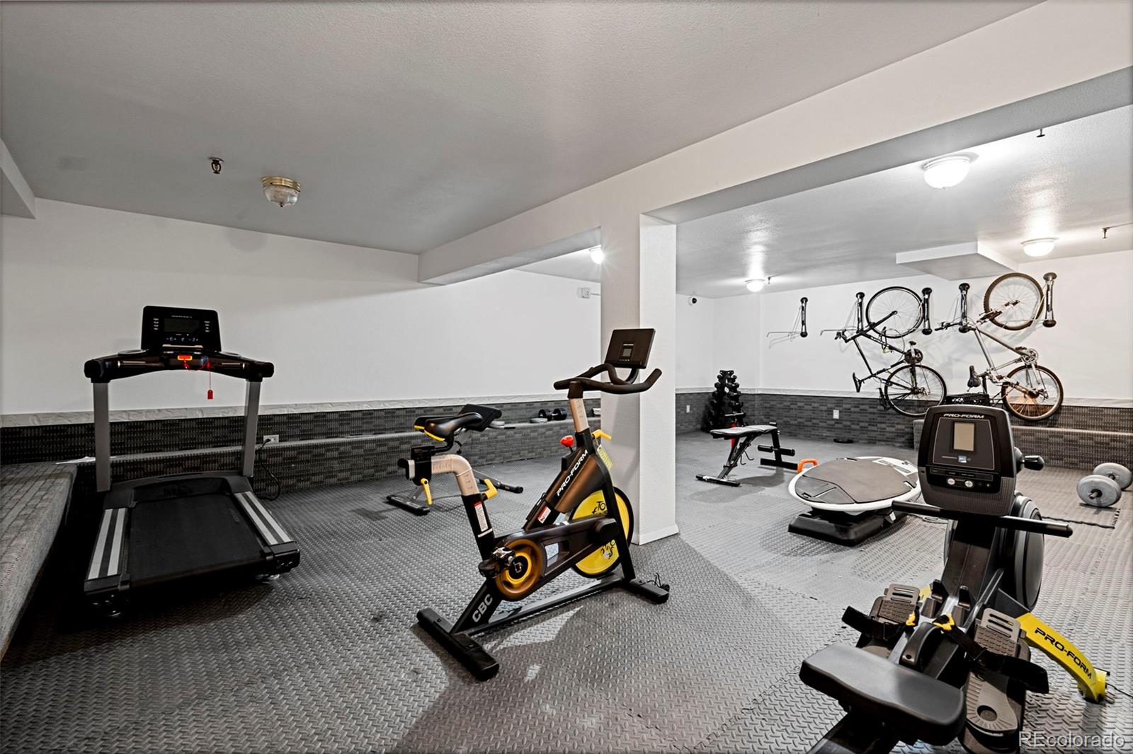 1243 Gaylord Street Unit: 502