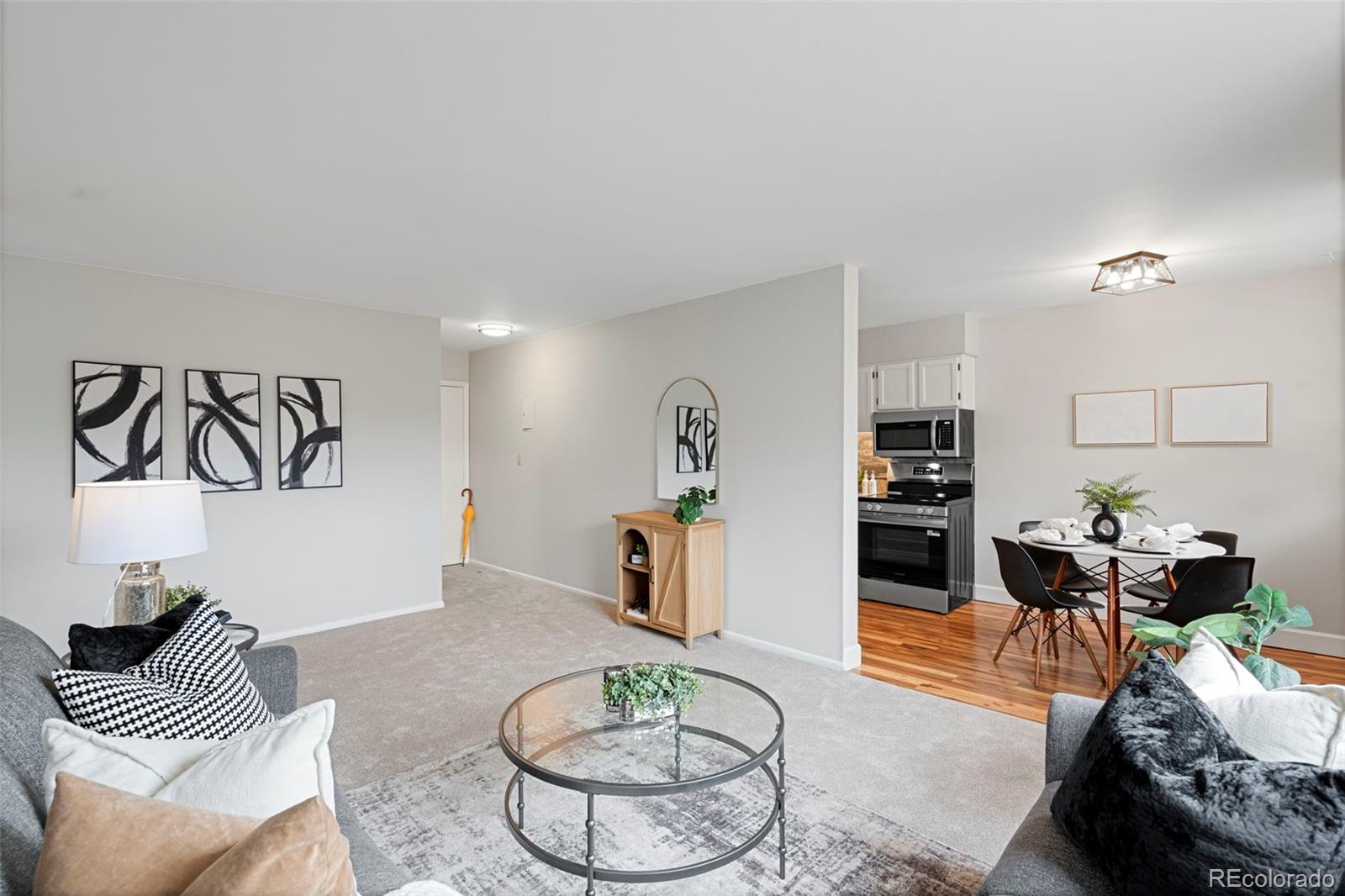 1243 Gaylord Street Unit: 502