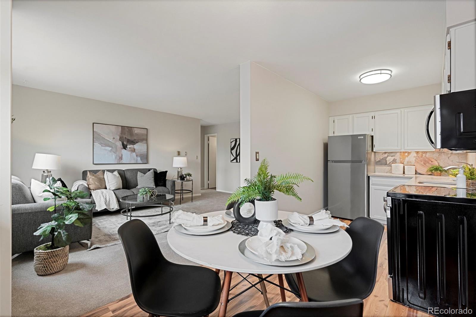 1243 Gaylord Street Unit: 502