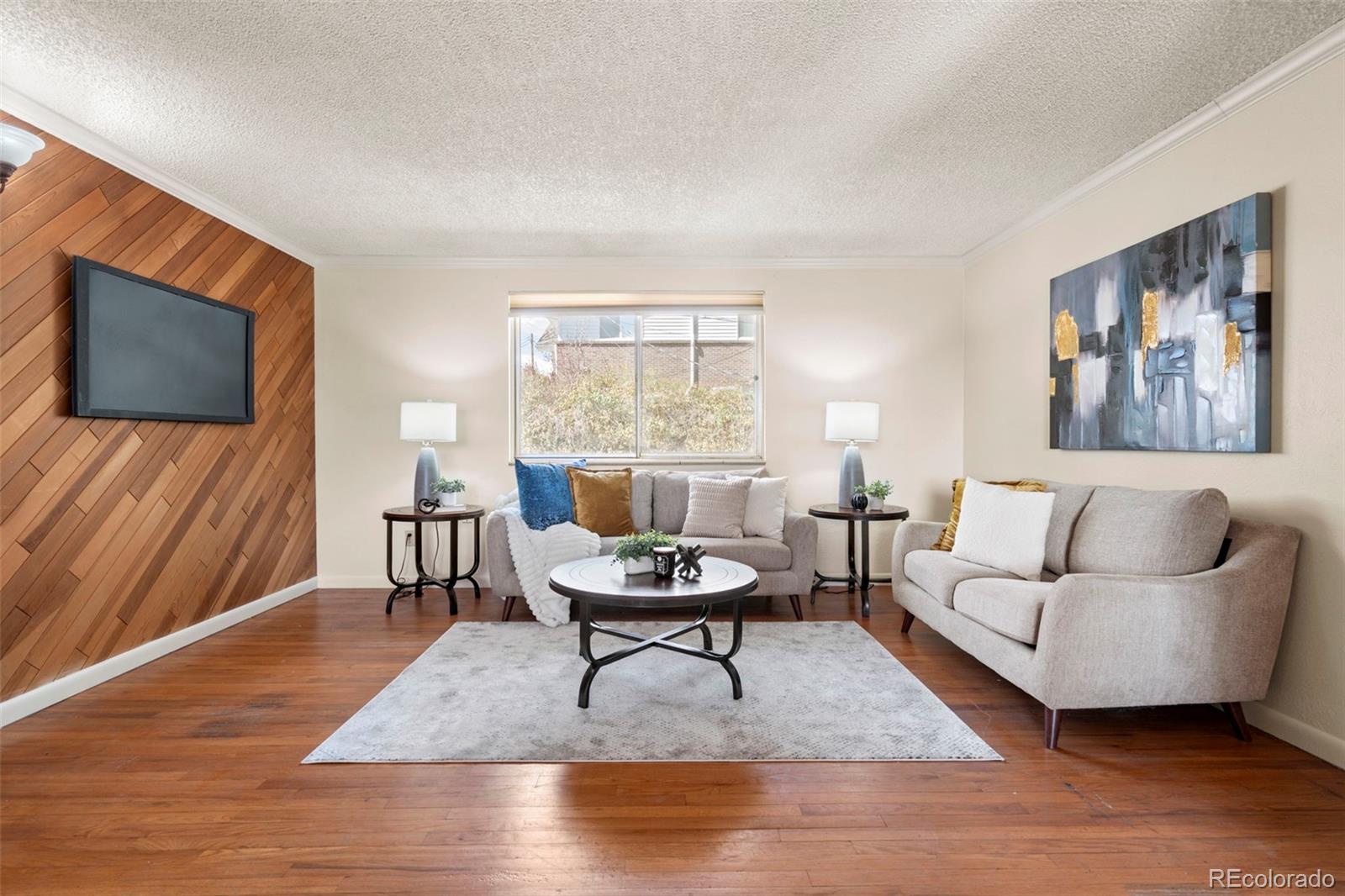 6817 Brentwood Street