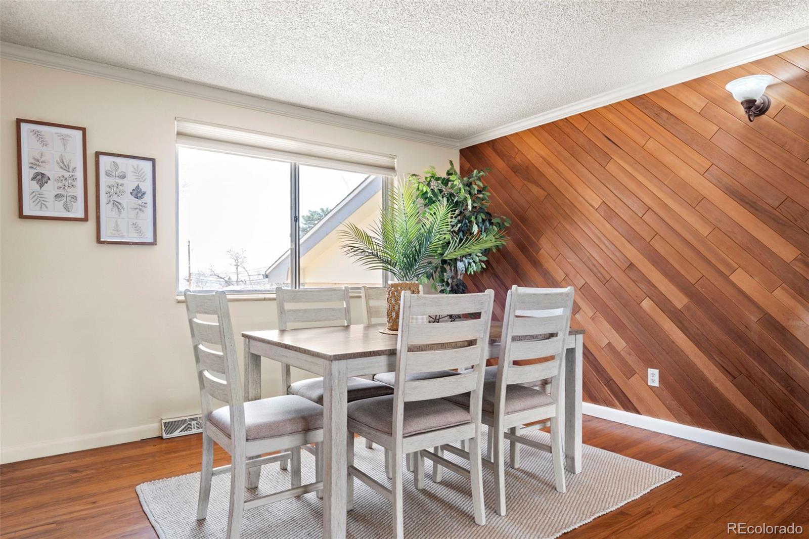 6817 Brentwood Street