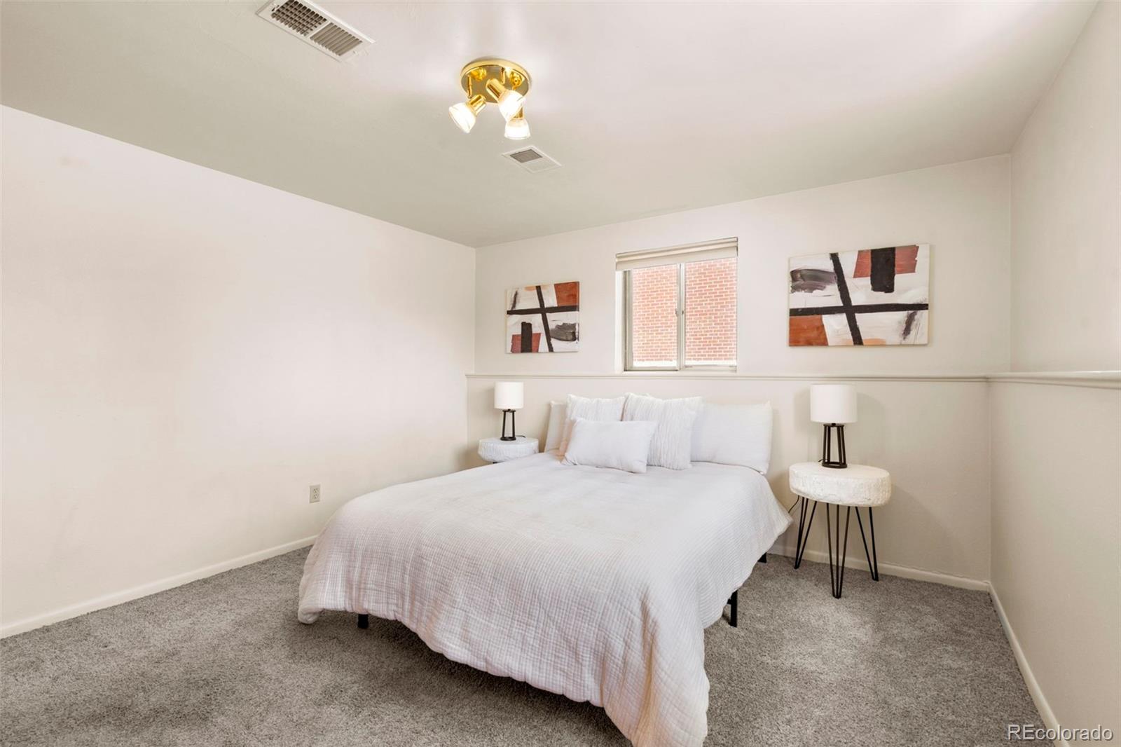 6817 Brentwood Street