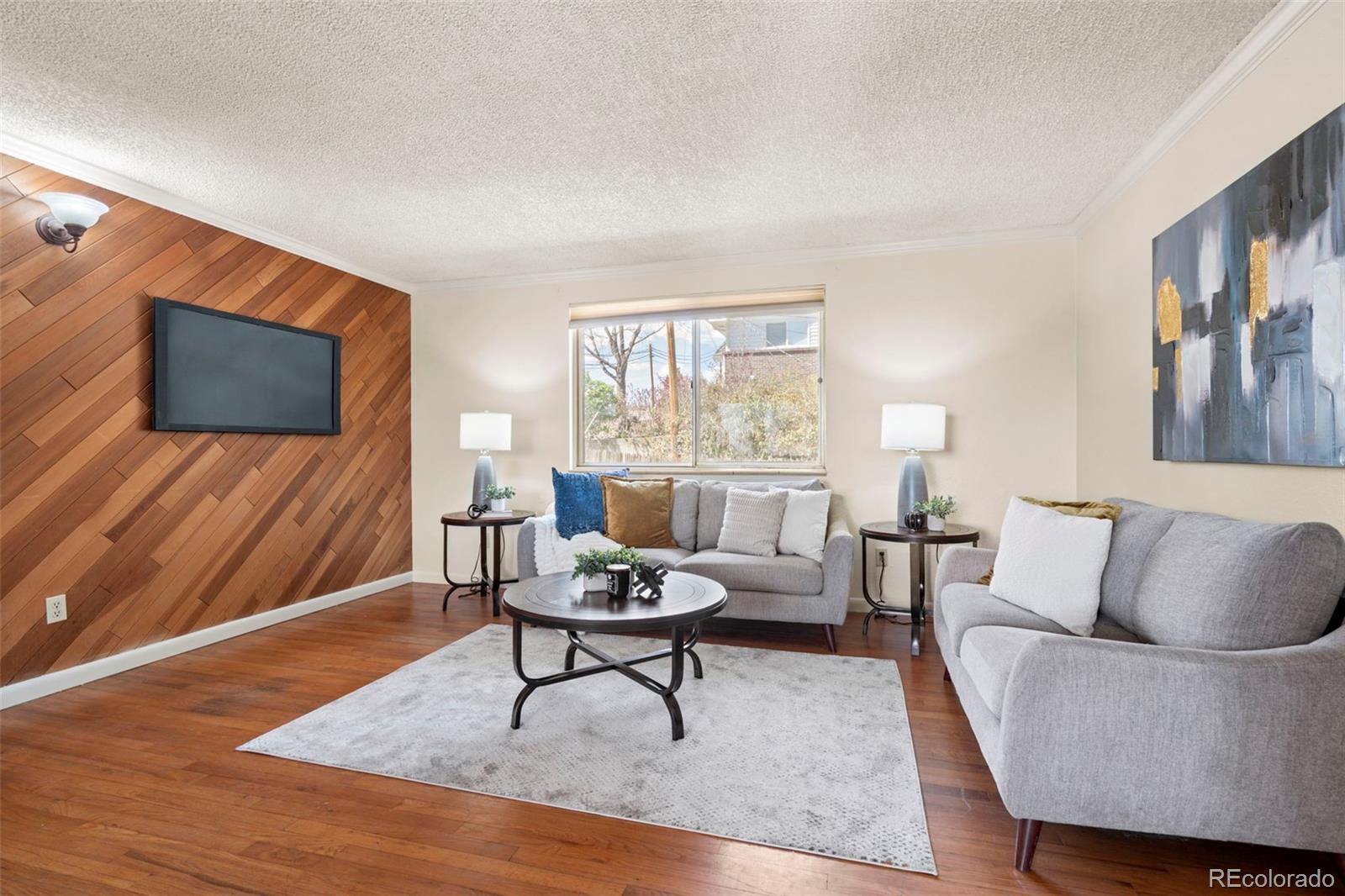 6817 Brentwood Street