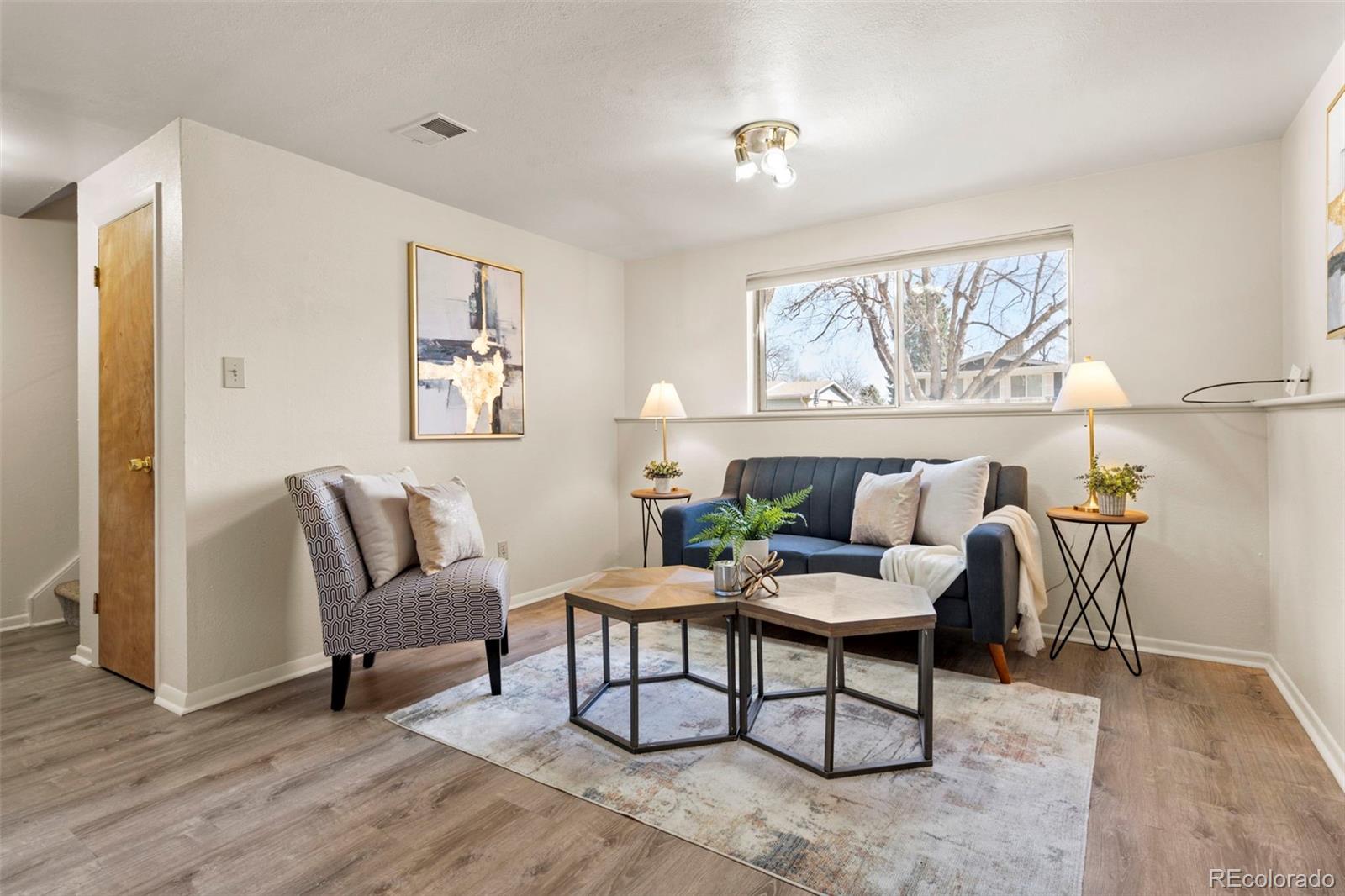 6817 Brentwood Street