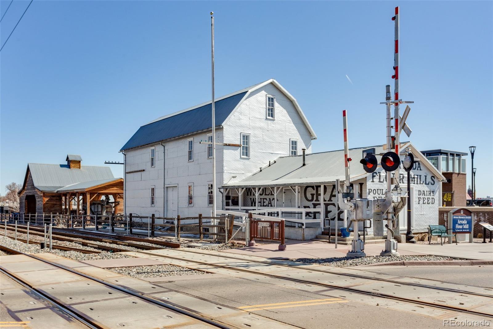 6817 Brentwood Street