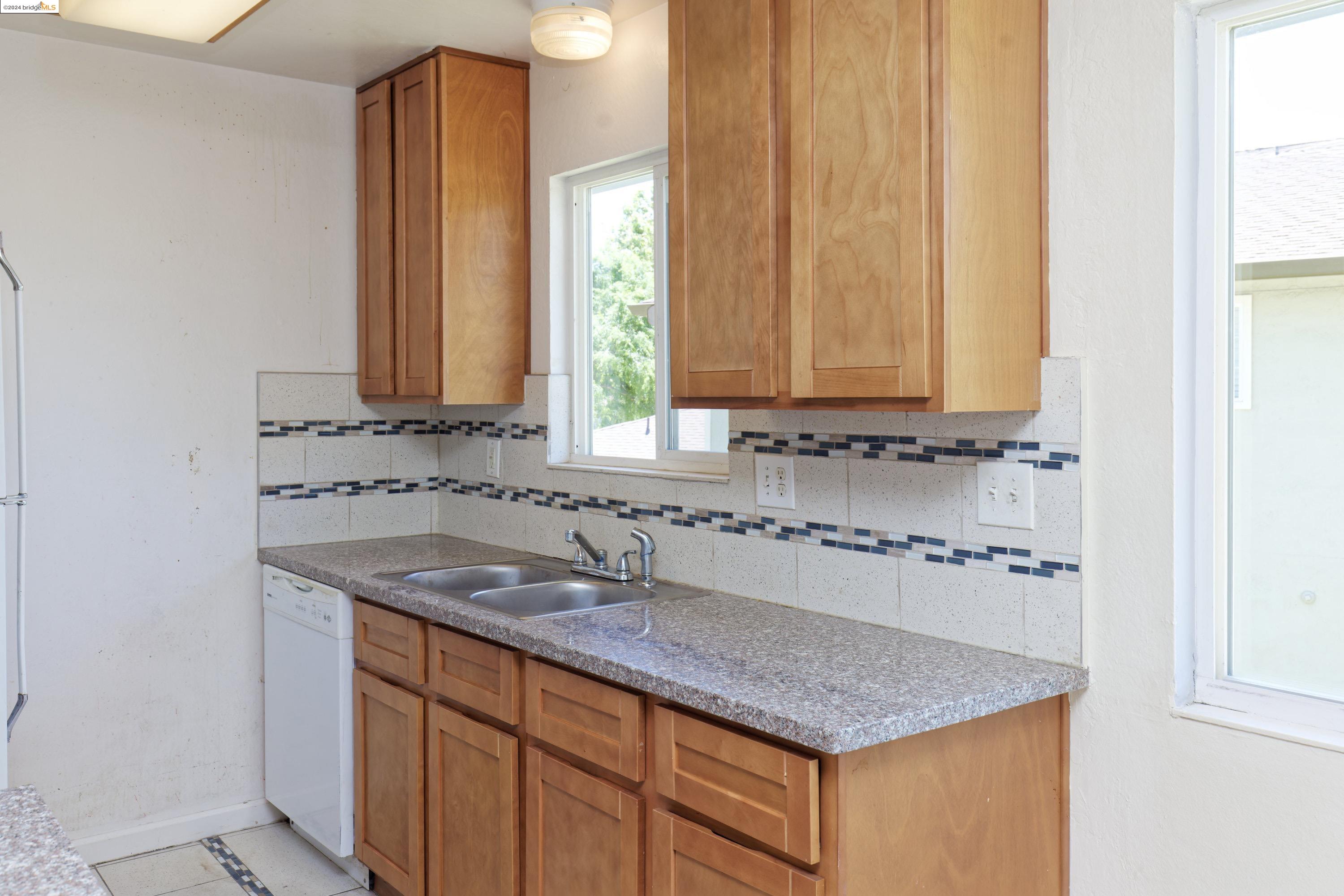 2312 Lemontree Way # 4