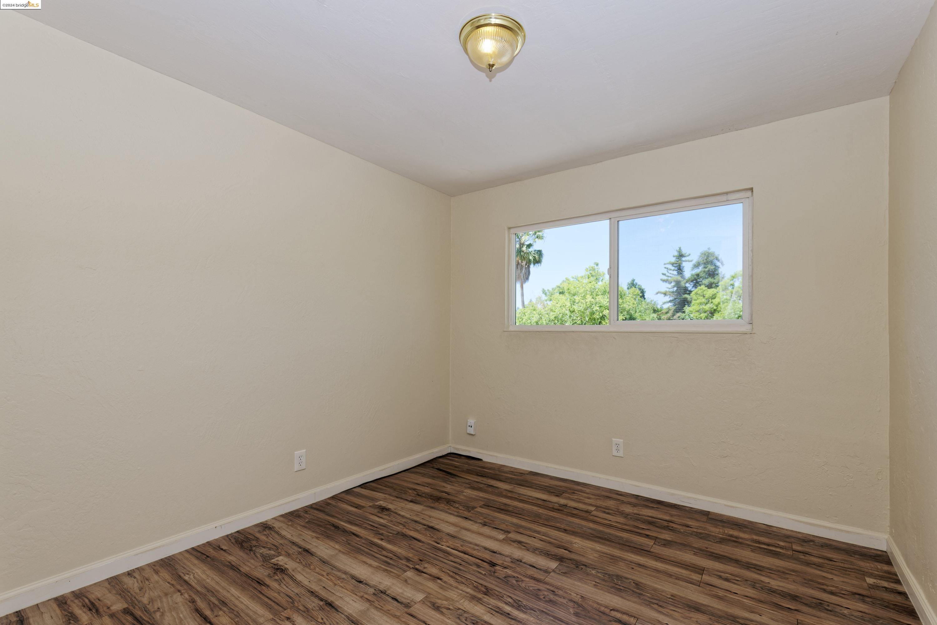 2312 Lemontree Way # 4