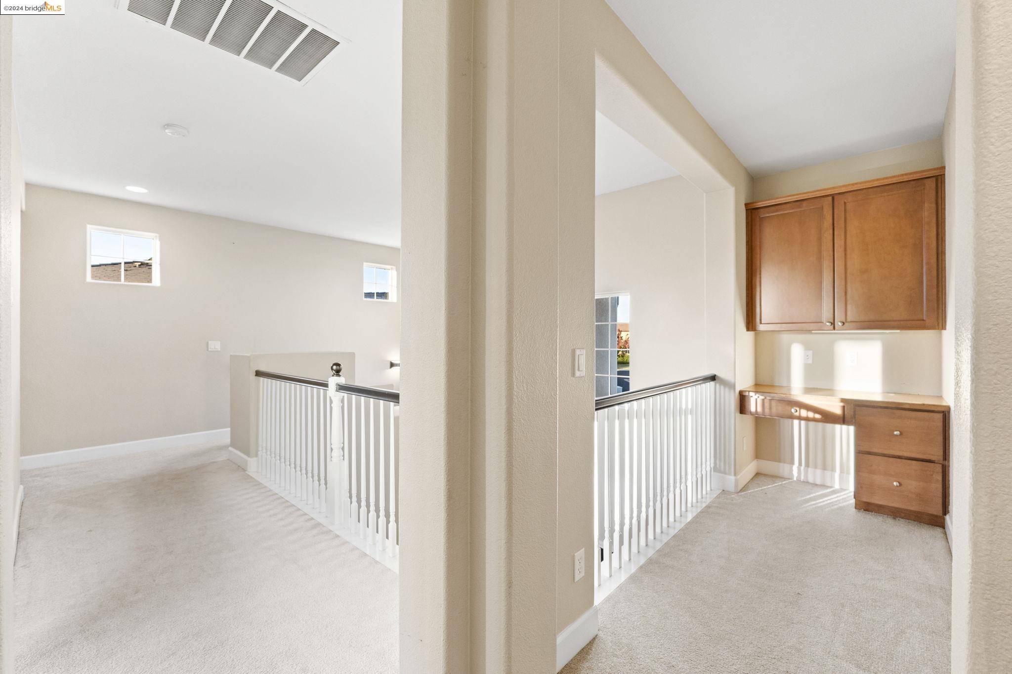 12 Minaret Rd