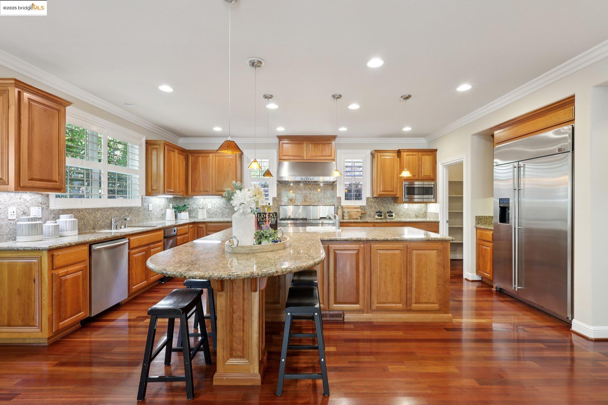 125 Mystic Pl