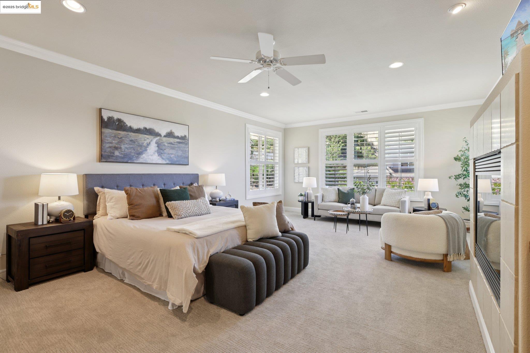 125 Mystic Pl