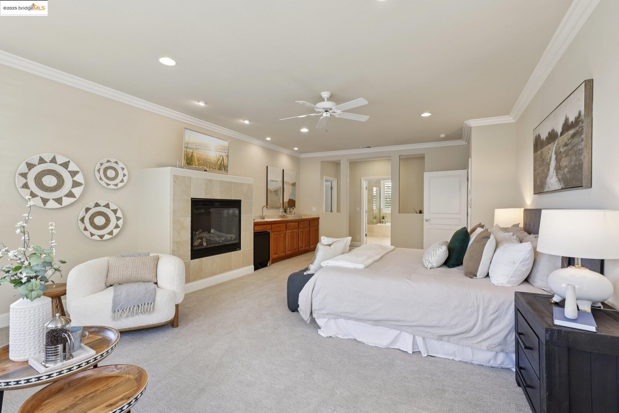 125 Mystic Pl