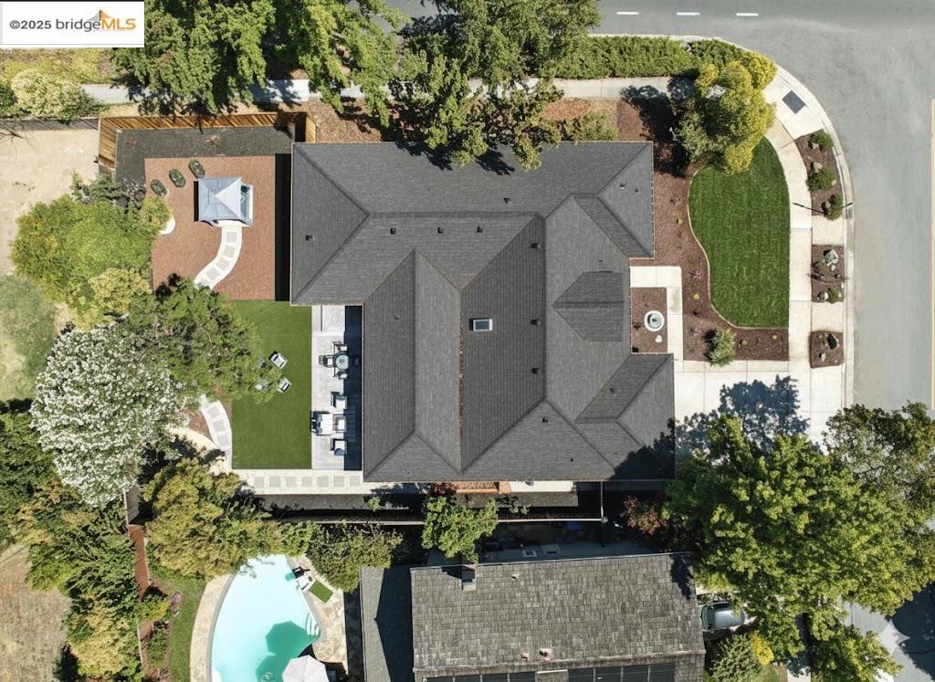 6605 Bret Harte Dr, San Jose