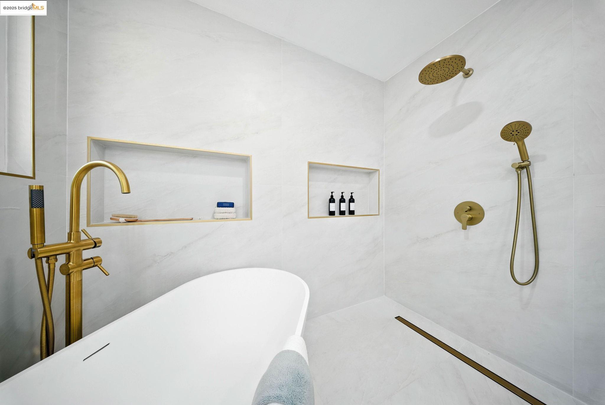 6605 Bret Harte Dr, San Jose