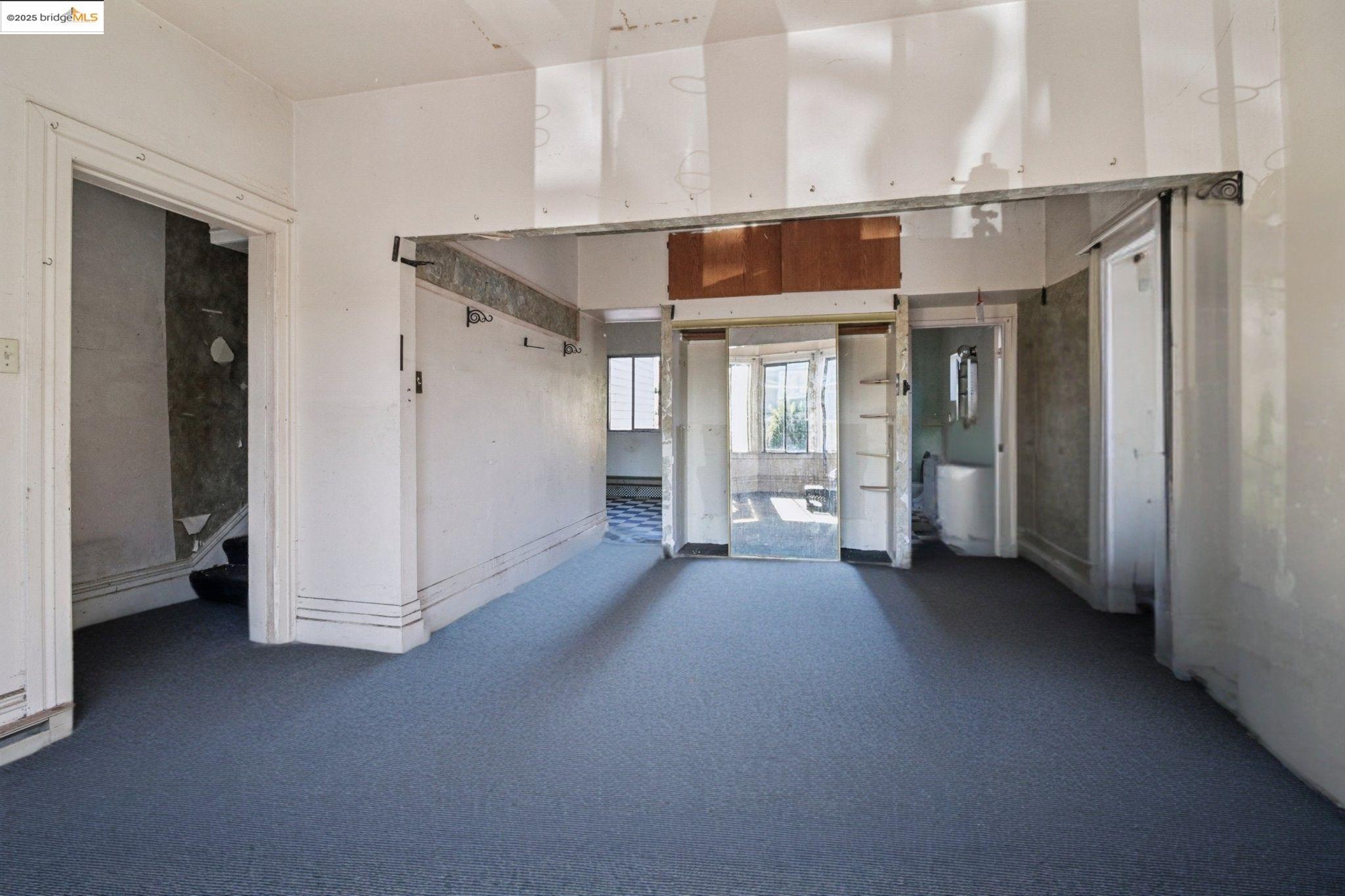 1414 Shafter Ave