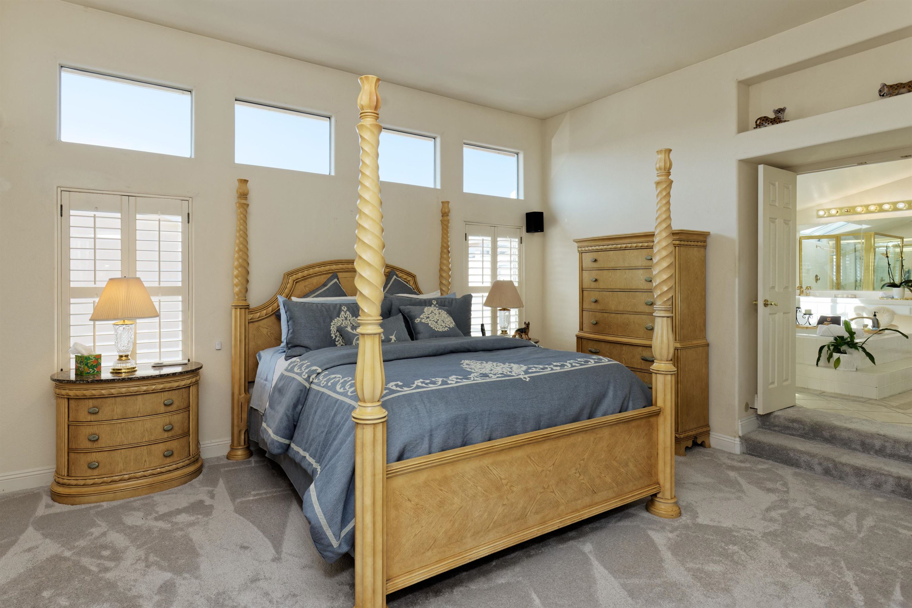 15109 Shining Star Ln