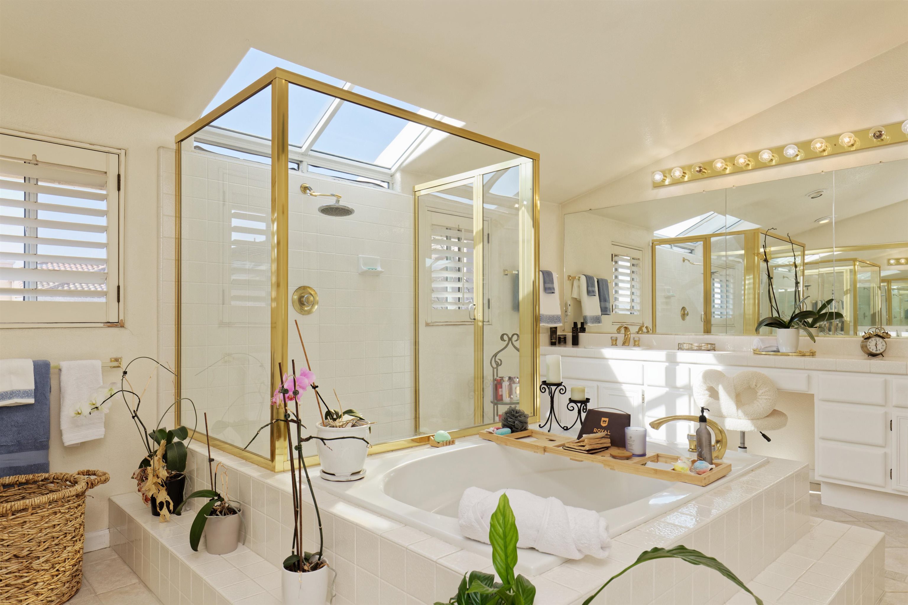 15109 Shining Star Ln