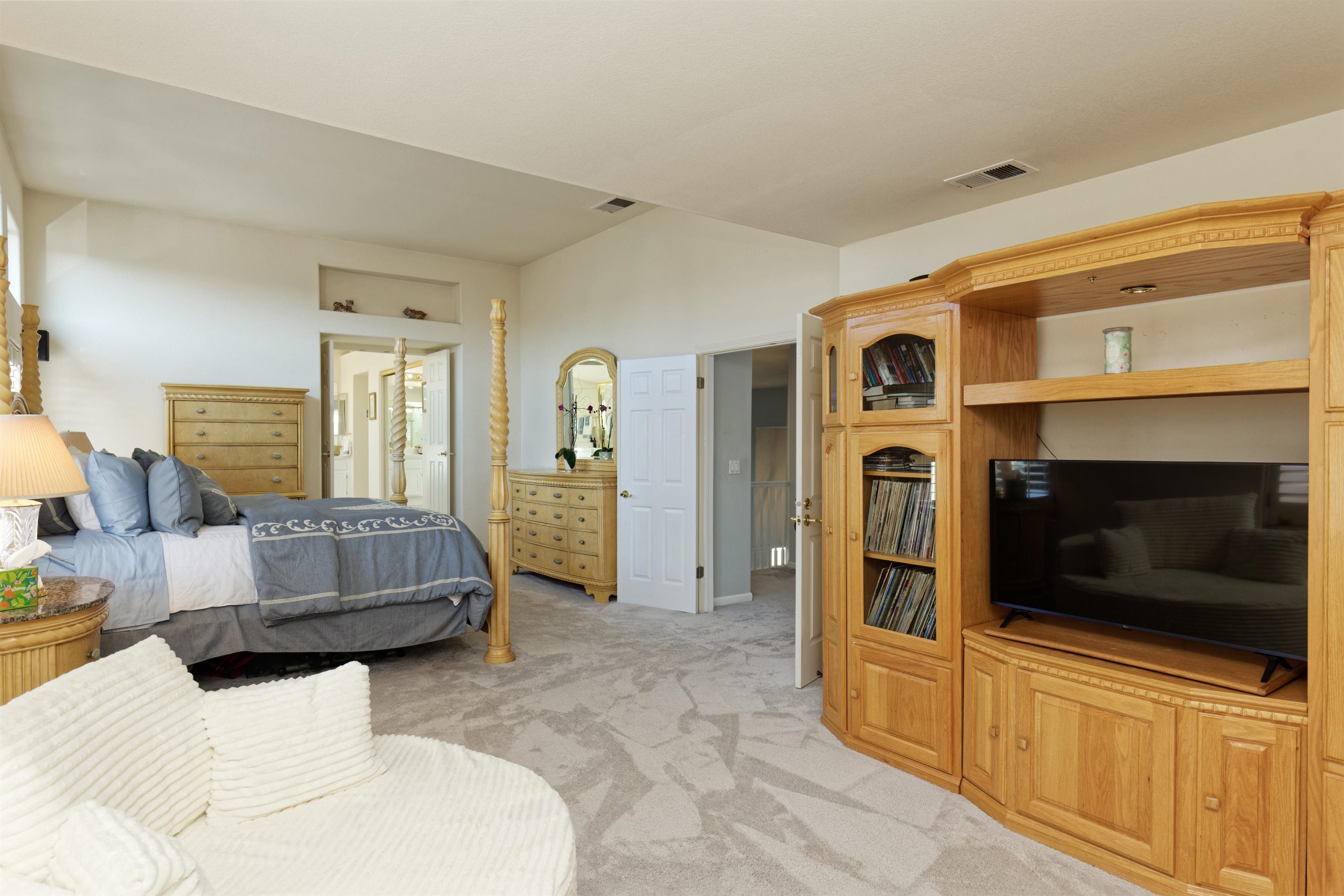 15109 Shining Star Ln