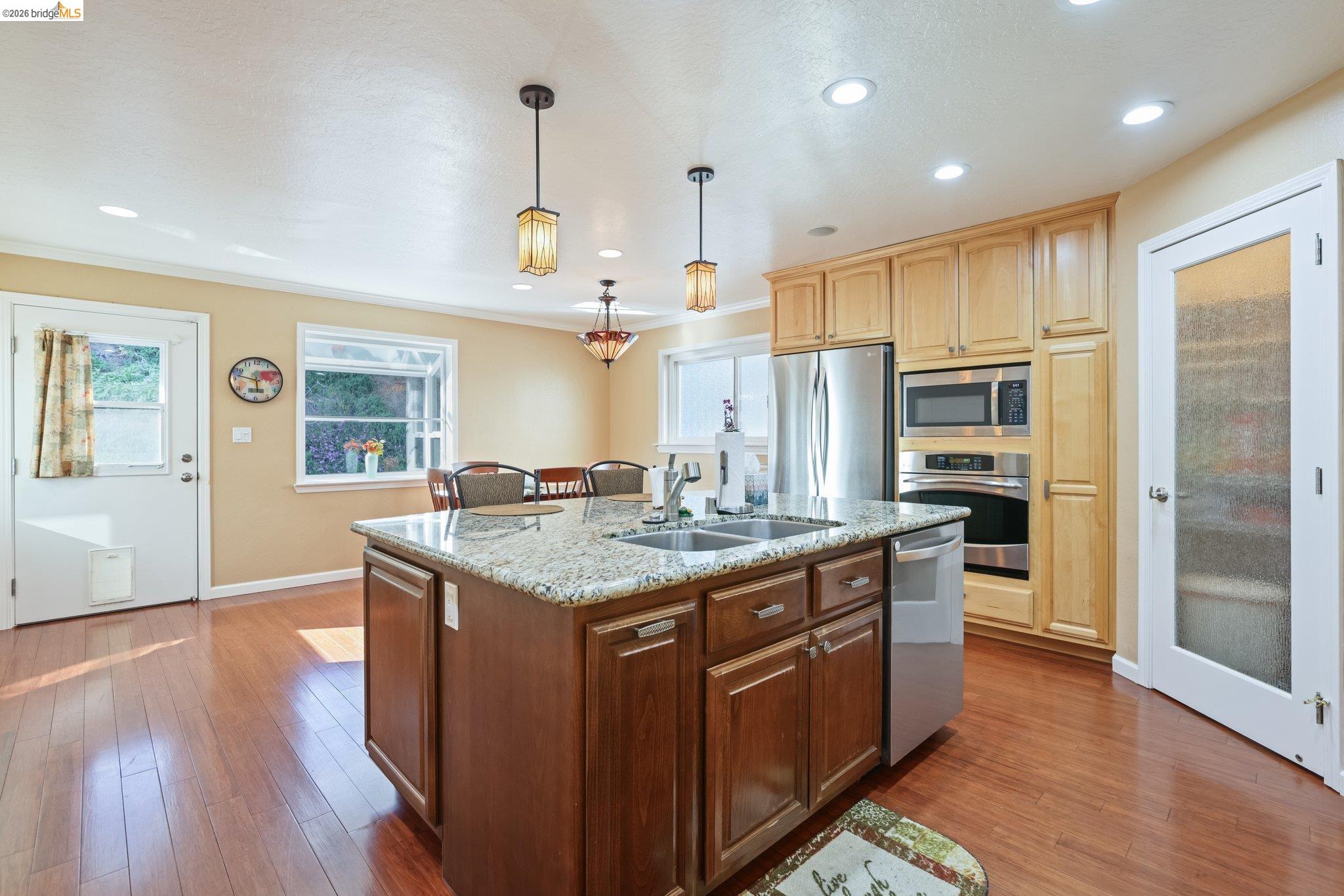 85 Edgemont Way