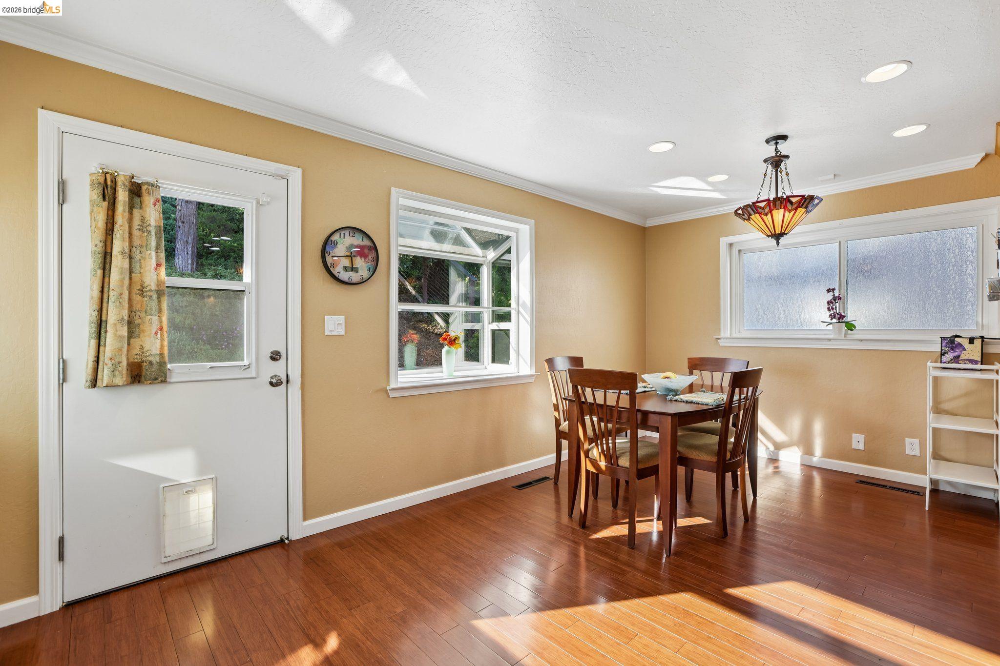 85 Edgemont Way