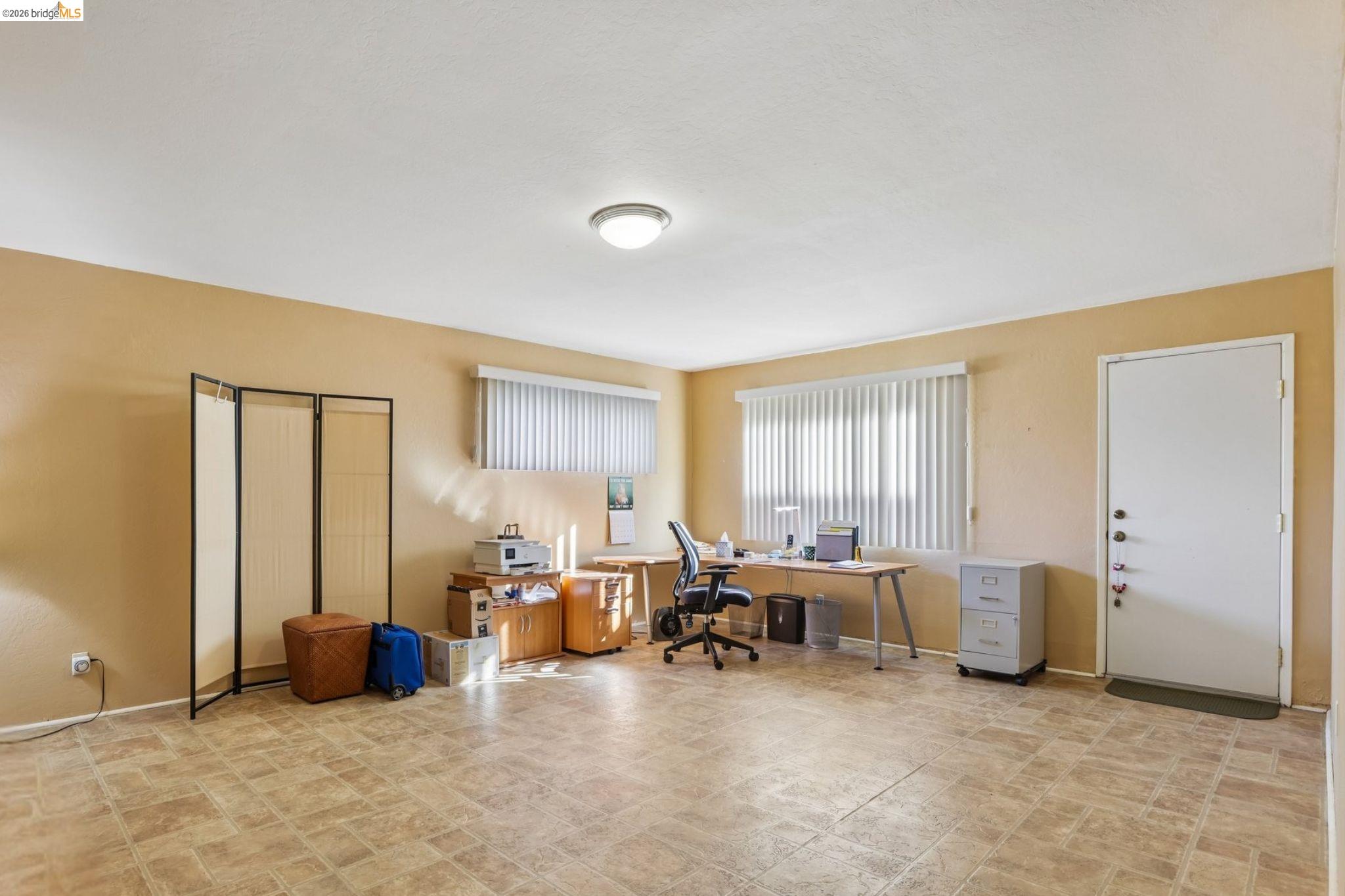 85 Edgemont Way