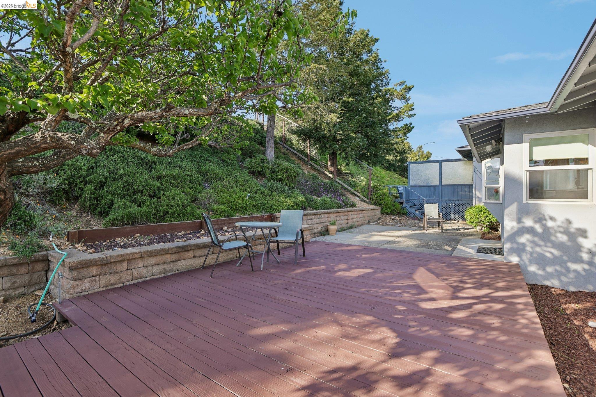 85 Edgemont Way