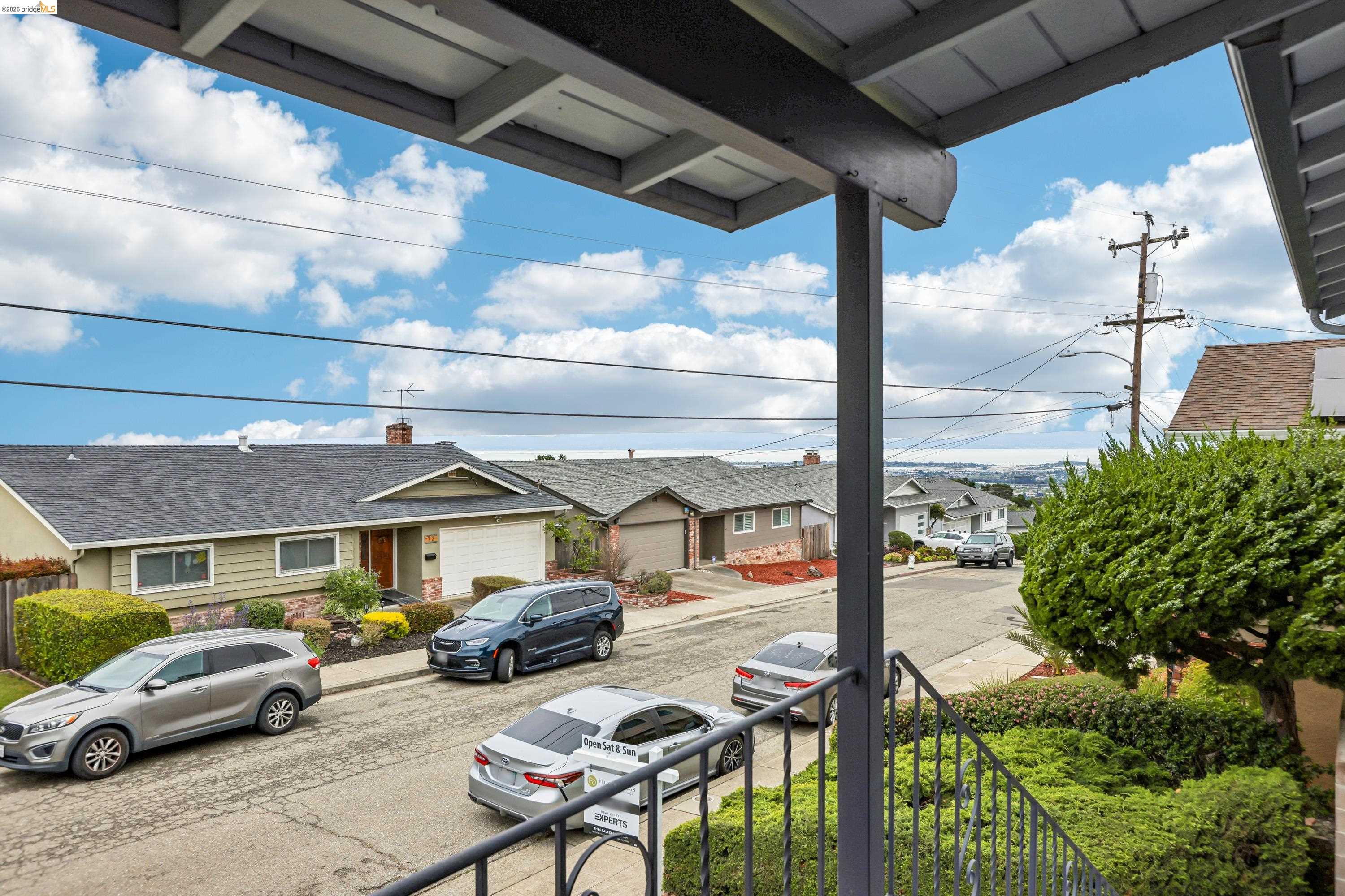 85 Edgemont Way