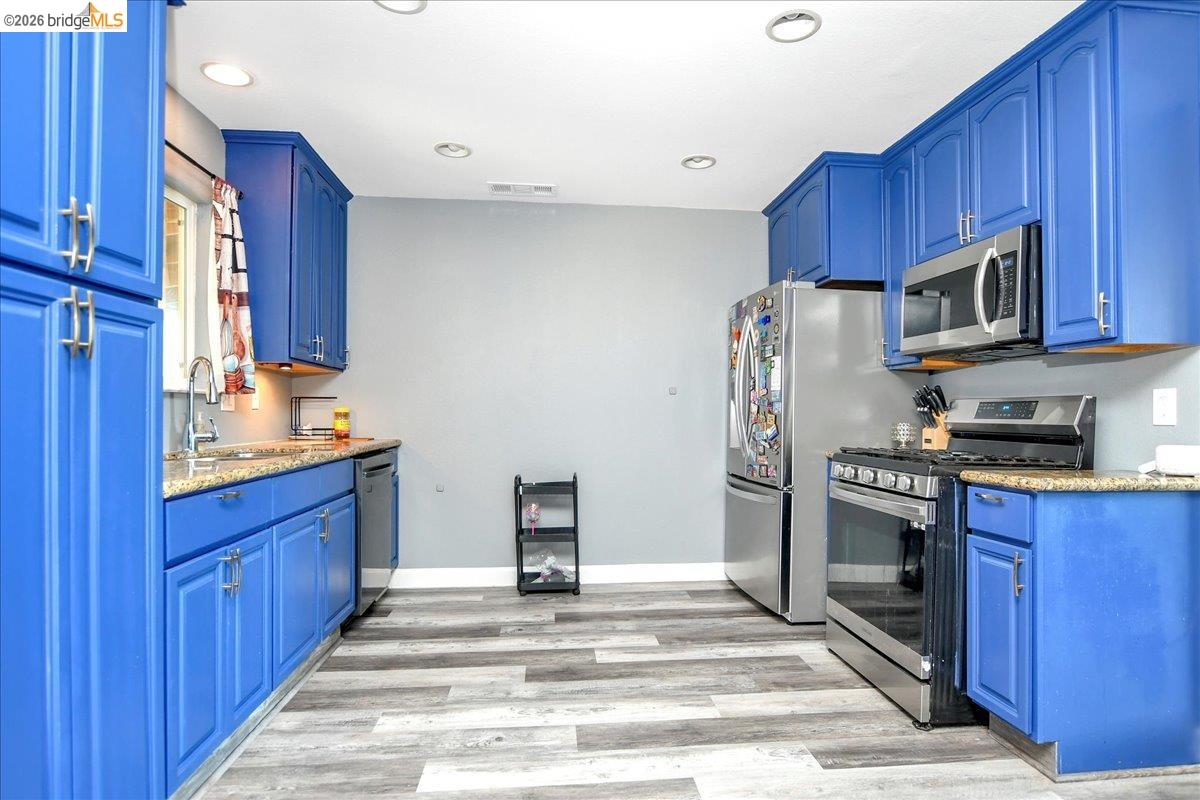 3349 Zamora Way