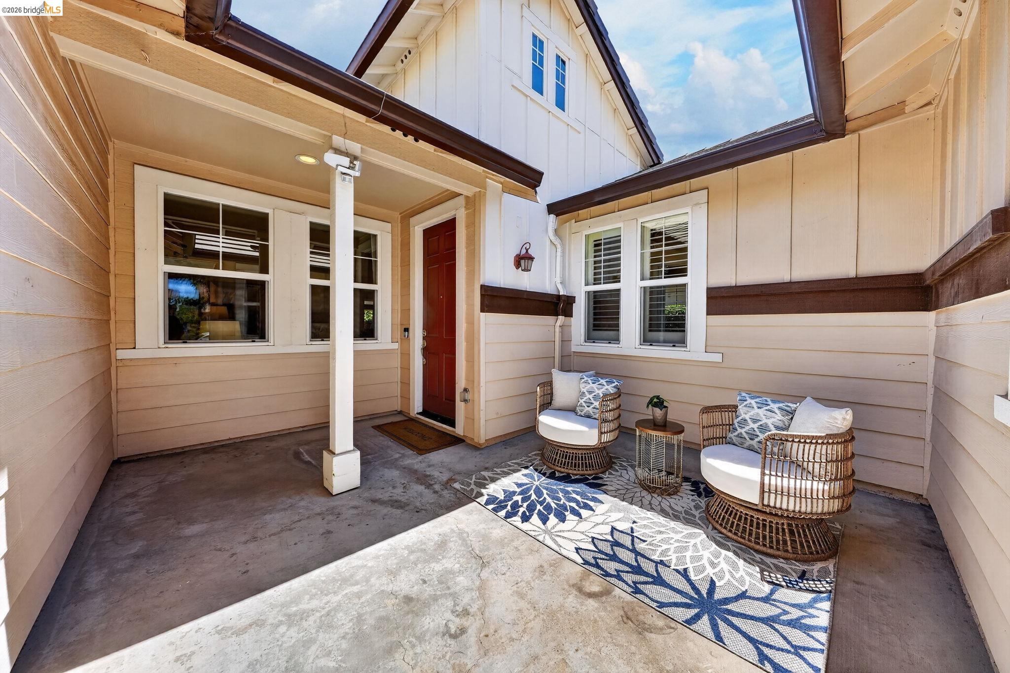 1098 Beau Ave
