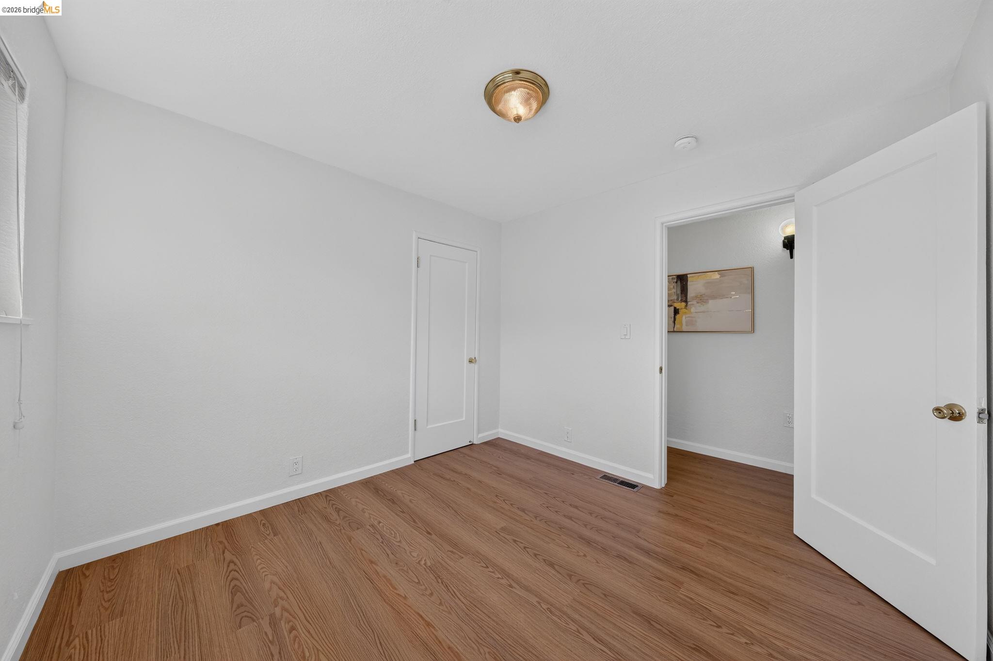 2327 Maywood Ave