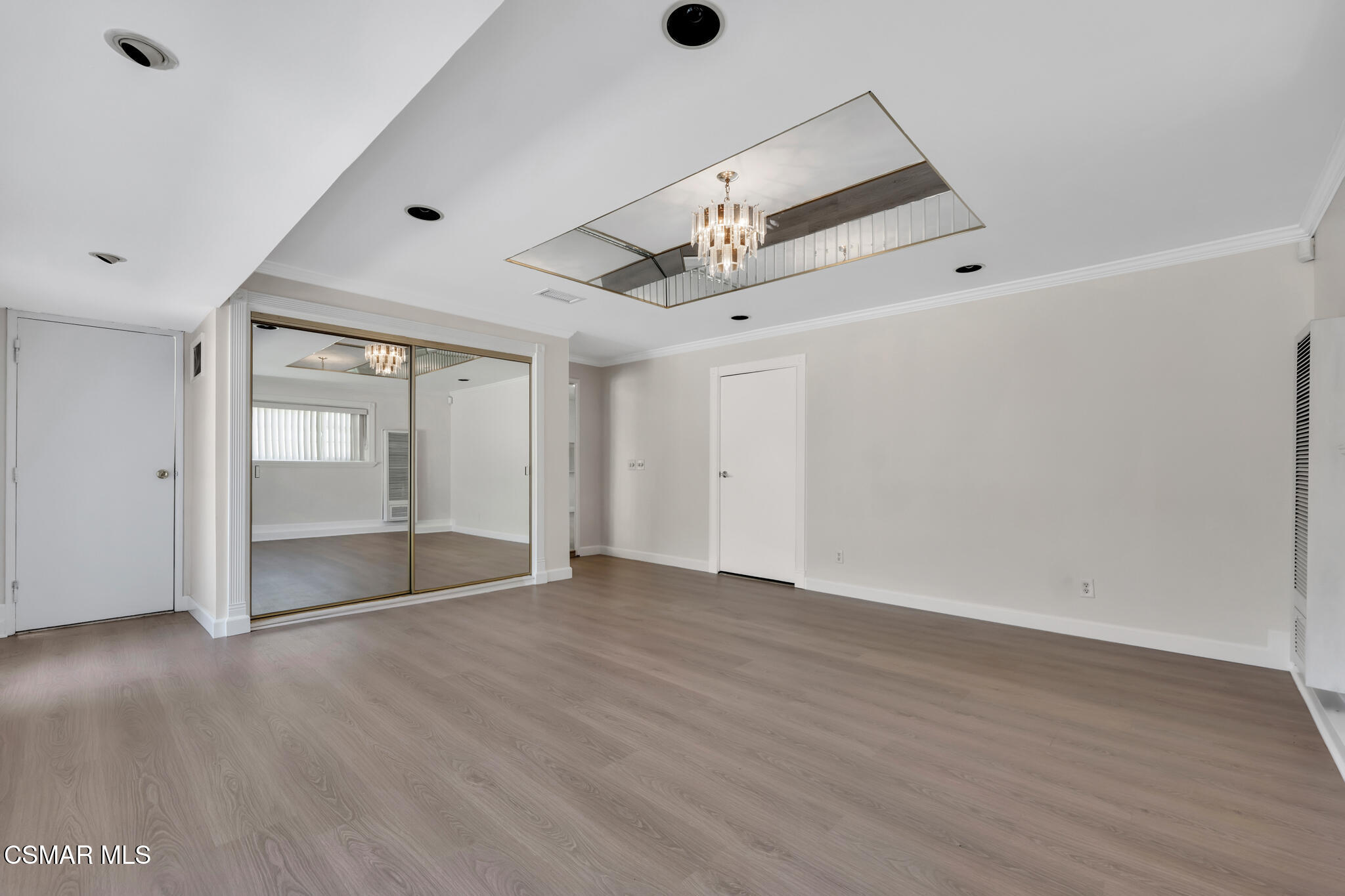839 Jenny Drive