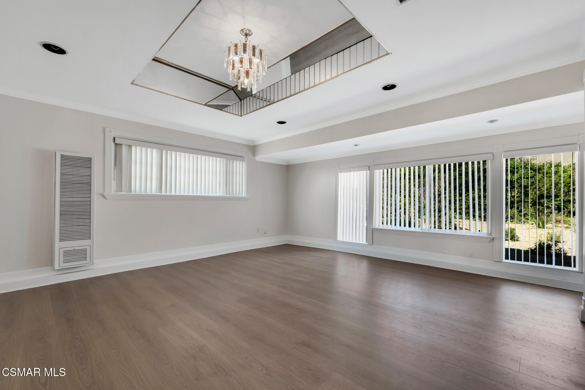 839 Jenny Drive