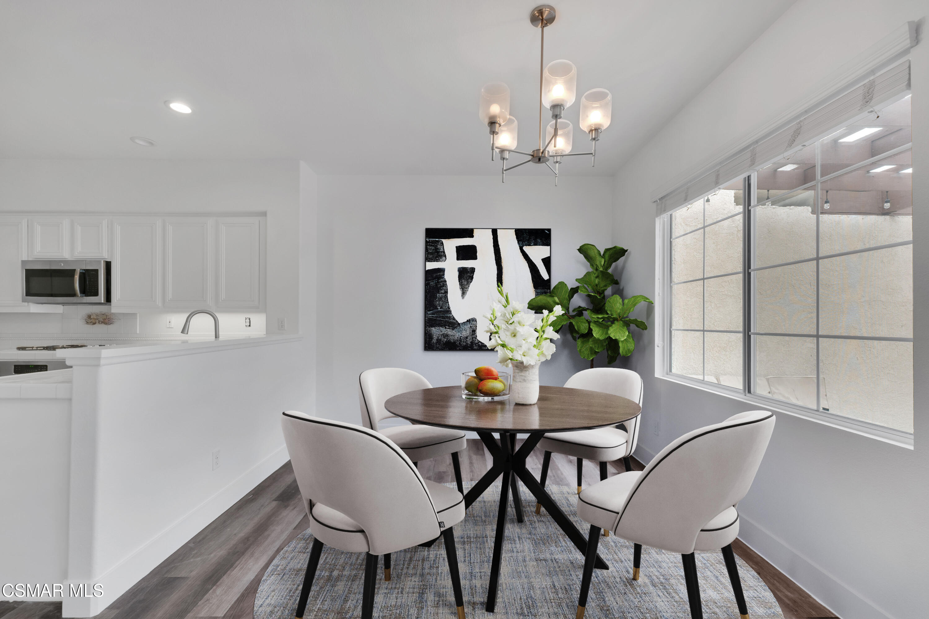 237 Camino Toluca