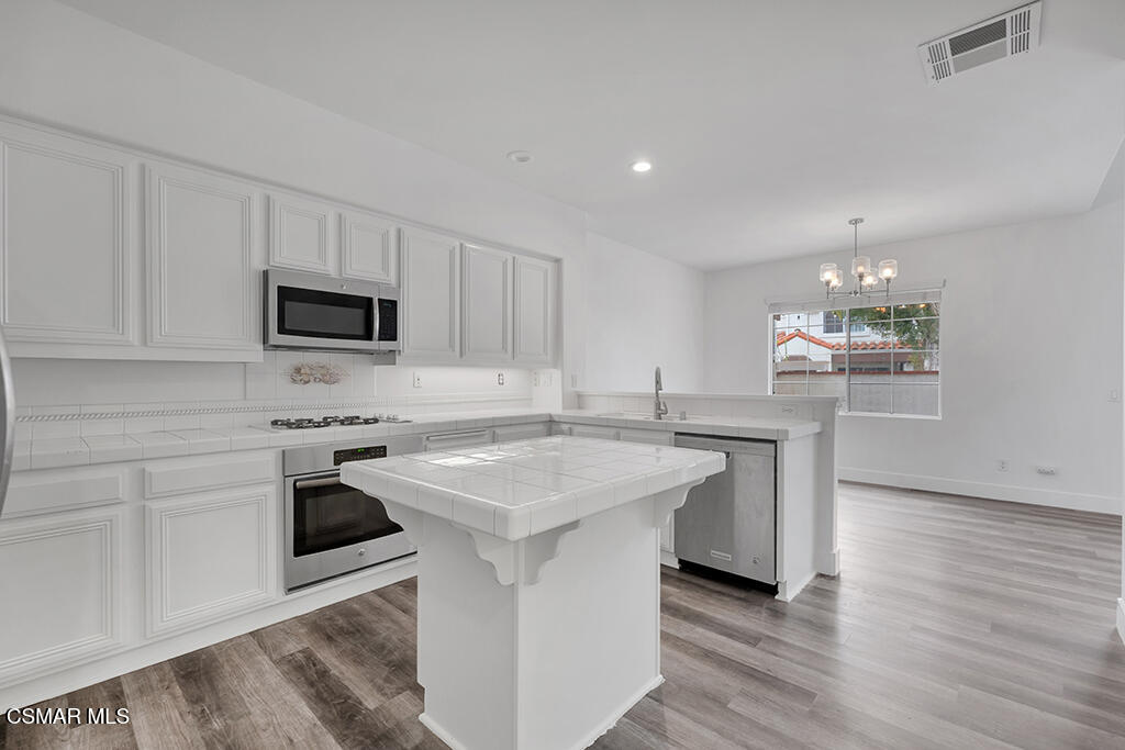 237 Camino Toluca