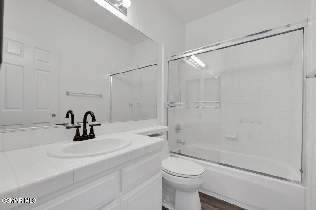 237 Camino Toluca